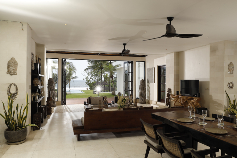 Others 4, Black Beach Villa - Absolute Beachfront, Tabanan