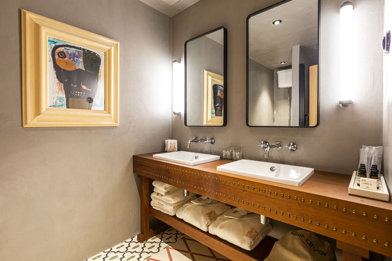 Bathroom 5, Hotel La Torre del Canonigo - Small Luxury Hotels, Baleares