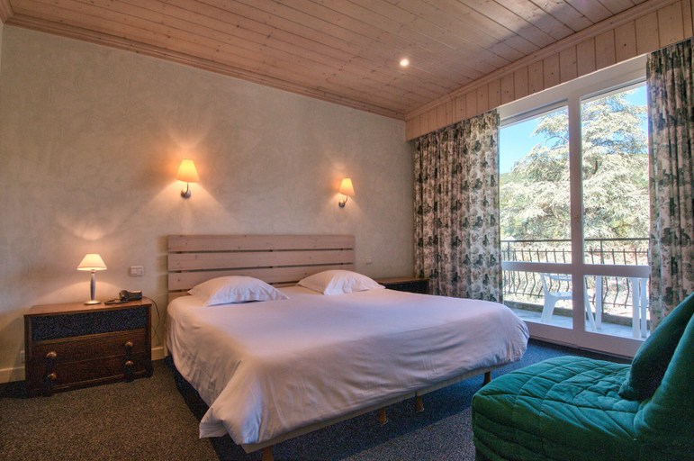 Bedroom 4, Hotel Du Lac, Haute-Savoie
