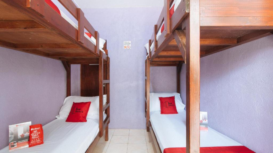 Bedroom 3, RedDoorz @ Ola Vida Casa Rental, Santa Catalina