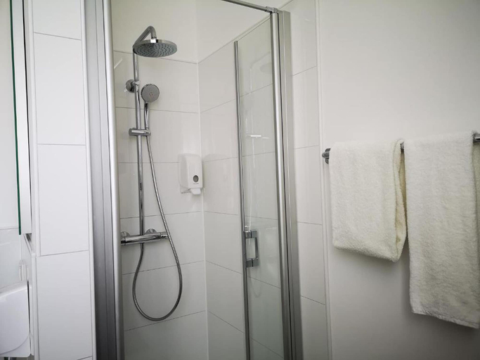 Bathroom 4, New Work Hotel Essen, Essen