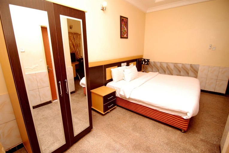 Bedroom 2, Lapour Hotels Ltd, AbujaMun