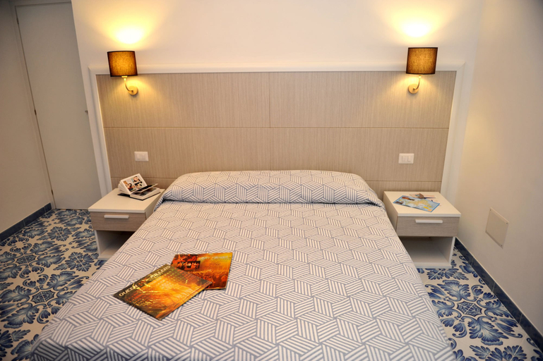 Bedroom 5, Il Leone di Mare, Napoli
