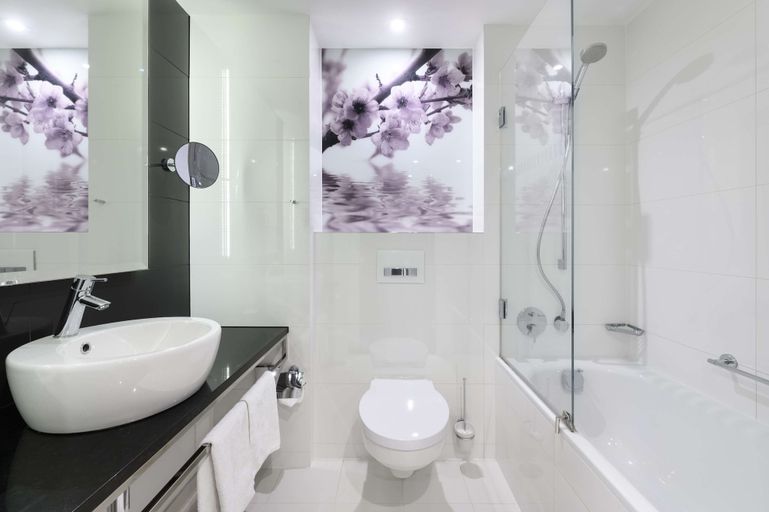 Bathroom 4, Radisson Blu Sobieski Hotel, Warsaw