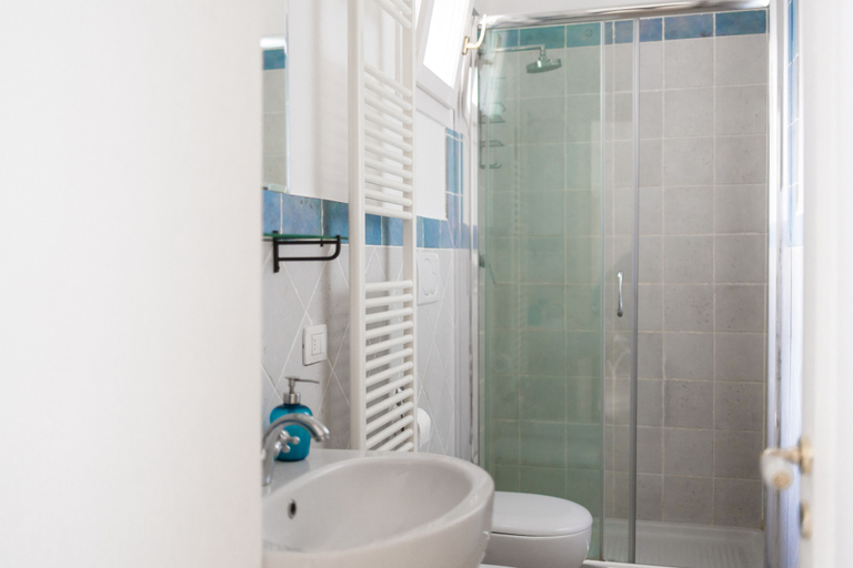 Bathroom 5, Nuvole Barocche, Lecce