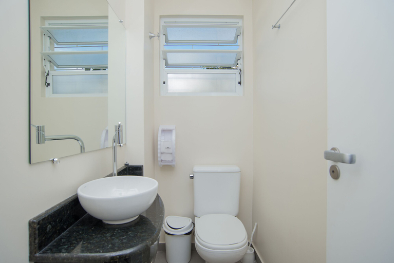 Bathroom 4, Bossa Jurerê Hotel, Florianopolis
