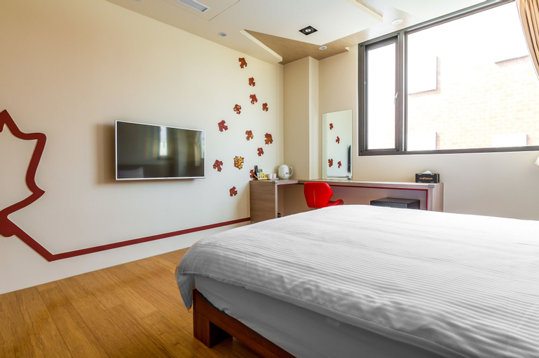 Bedroom 6