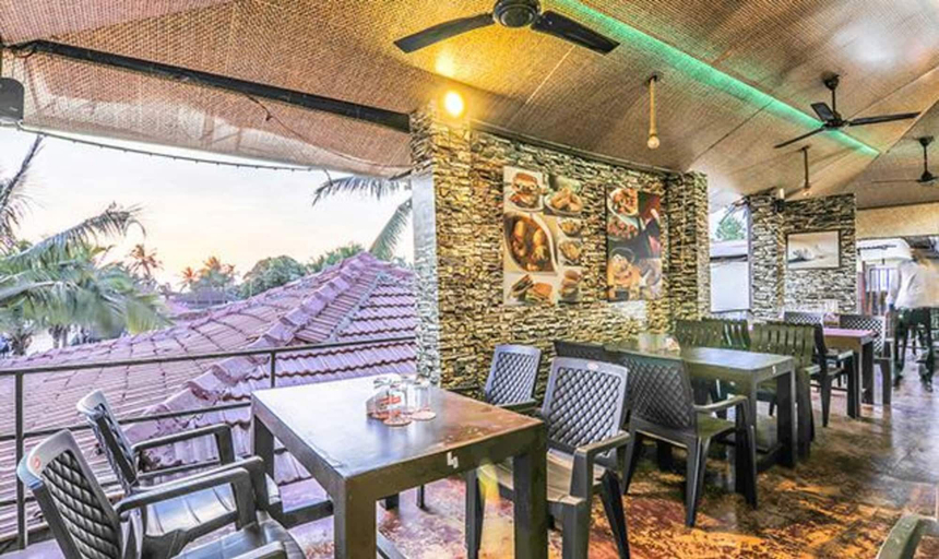 Food & Drinks 5, FabExpress Victoria With Pool, Baga Beach, North Goa