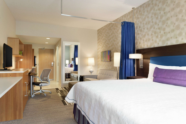 Bedroom 4, Home2 Suites by Hilton Milton Ontario, Halton