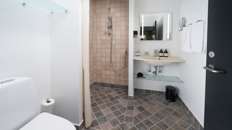 Bathroom 4, Trinity Hotel og Konference, BW Signature Collection, Fredericia