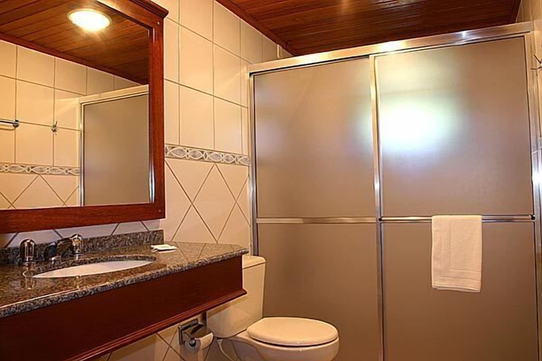 Bathroom 3, Pousada do Bosque, Canela