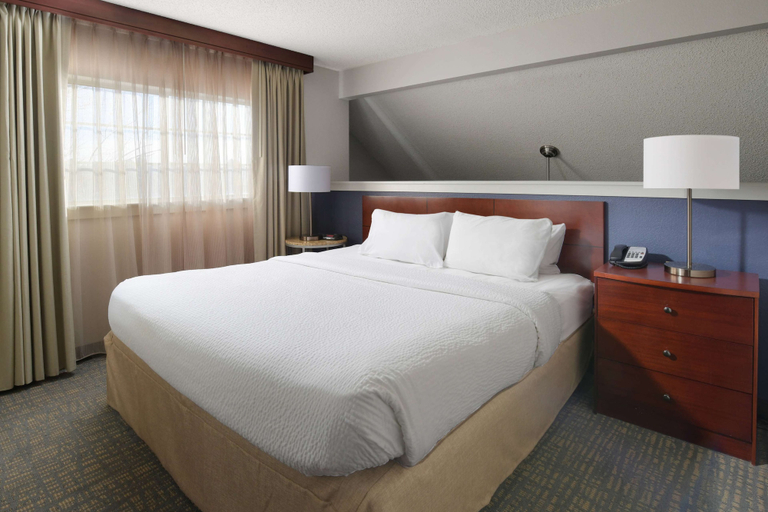 Bedroom 2, Sonesta ES Suites Albuquerque, Bernalillo