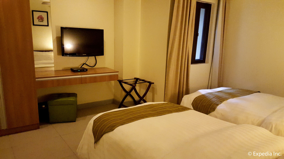 Bedroom 8