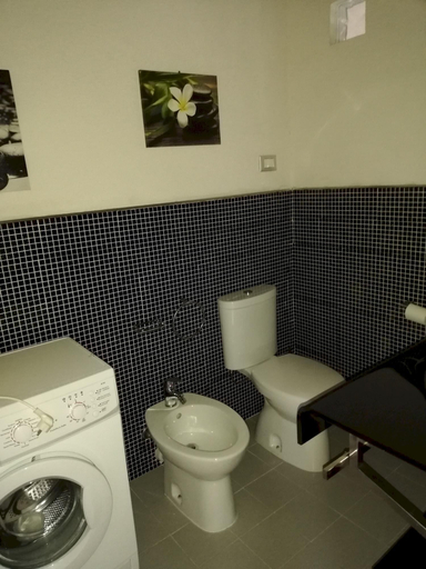 Others 2, San Lazzaro 81 Mansarda, Savona