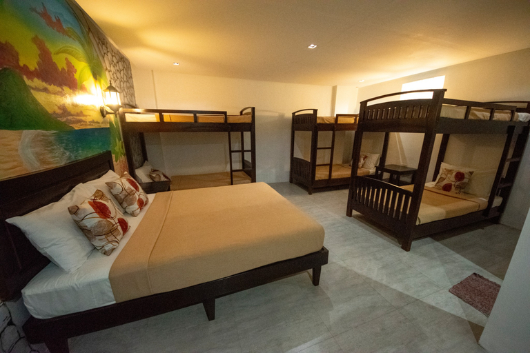 Bedroom 2, RedDoorz @ Pension Ivatan Batanes, Basco
