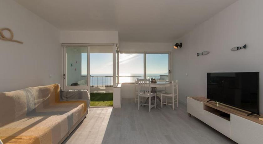 Bayview Sesimbra, Sesimbra
