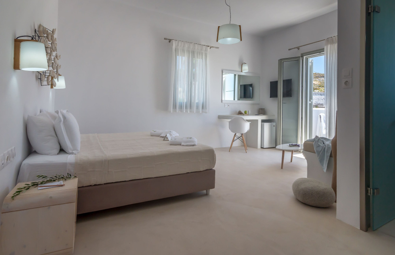 Bedroom 2, Olea Bay Hotel, South Aegean