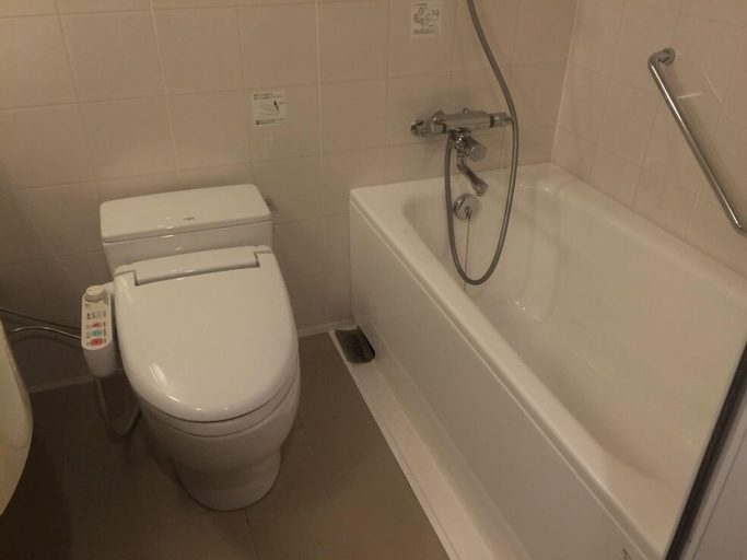 Bathroom 2