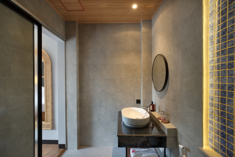 Bathroom 4, Amandaya Canggu, Badung