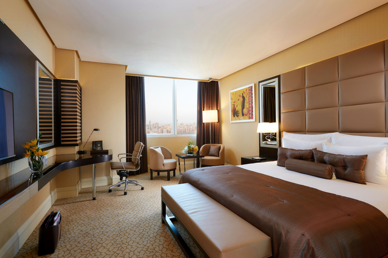 Bedroom 4, Millennium Hotel and Convention Centre Kuwait, Salmiya