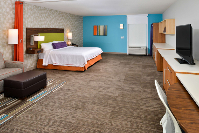 Bedroom 3, Home2 Suites by Hilton Portland Hillsboro, Washington