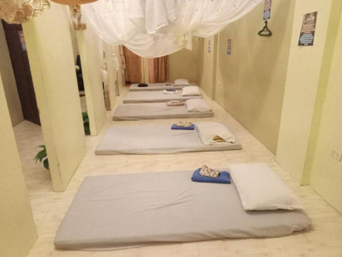 Bedroom 4, RedDoorz @ 4ks Pension House Bogo City Cebu, Bogo City