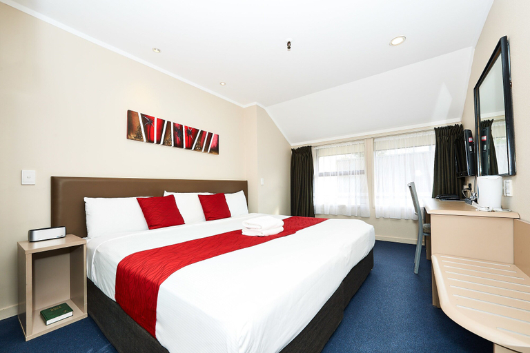Bedroom 4, Mount Richmond Hotel, Waitakere