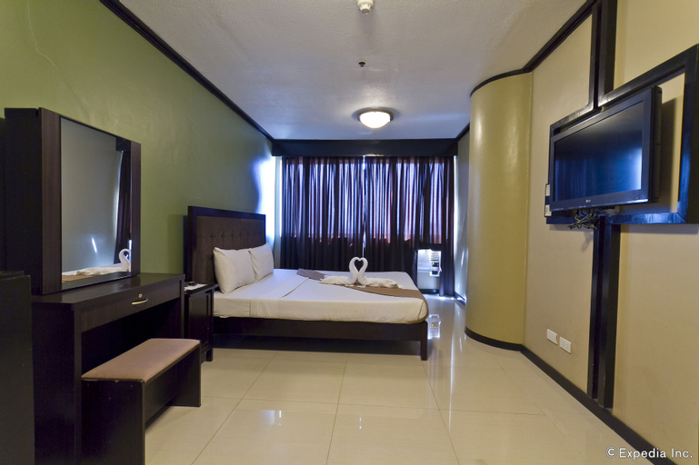 Bedroom 13