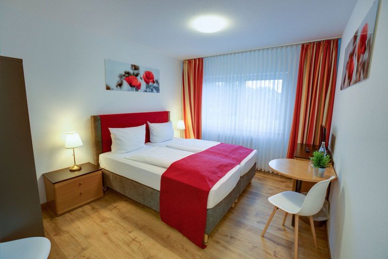 Bedroom 4, Hotel Leo Mühlhausen, Rhein-Neckar-Kreis