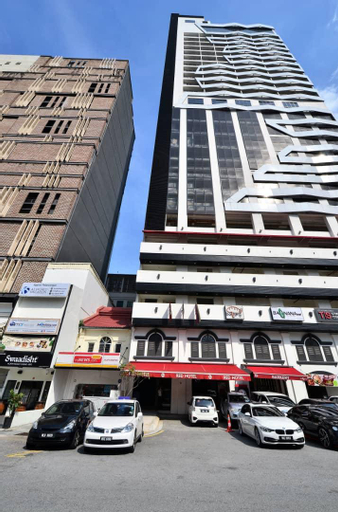 Red M101 by Oak Tree, Kuala Lumpur