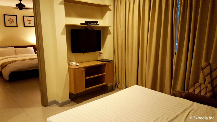 Bedroom 12