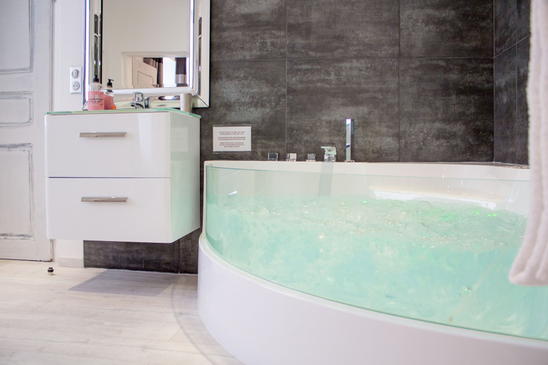 Bathroom 4, My Sweet Homes - Little Venice & Bartholdi SPA, Haut-Rhin