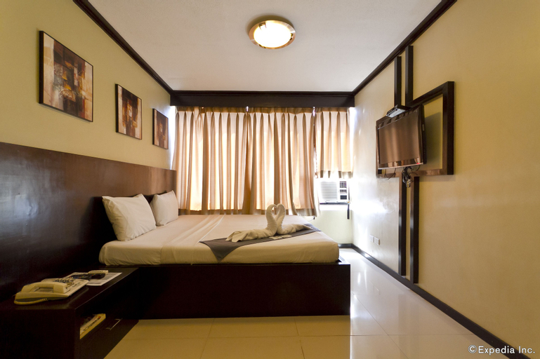 Bedroom 10