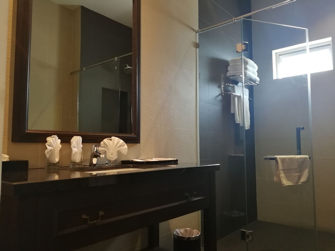 Bathroom 3