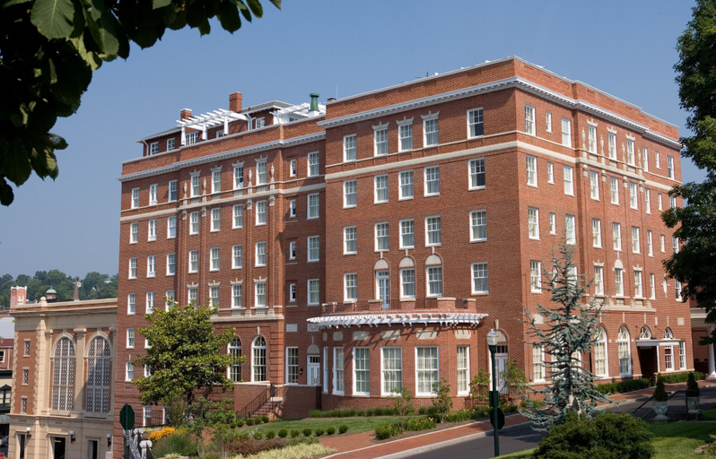 Exterior & Views 1, Hotel 24 South, Staunton