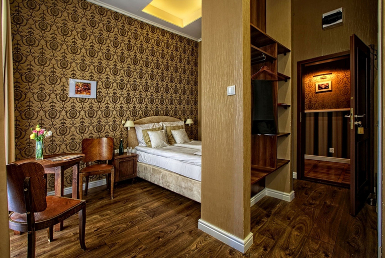 Bedroom 11