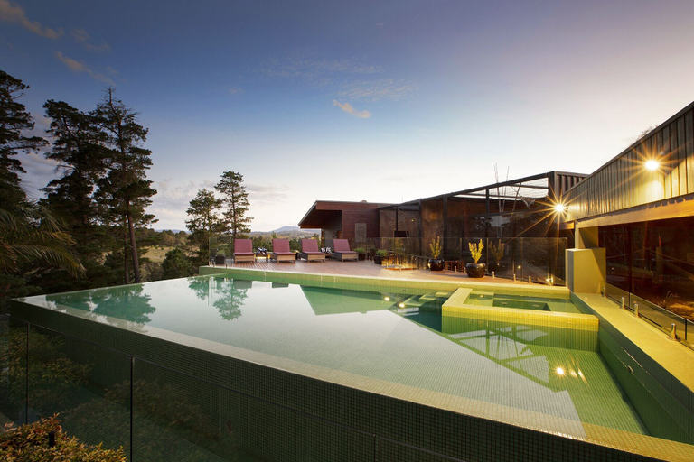 Sport & Beauty 3, Jamala Wildlife Lodge, Canberra
