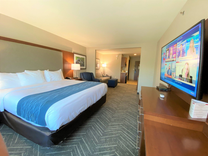 Bedroom 3, Comfort Inn & Suites Mountain Iron and Virginia, Saint Louis