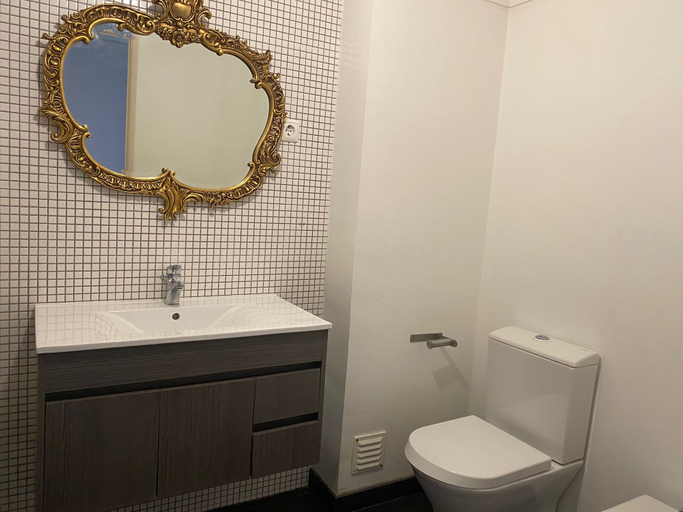 Bathroom 3, Olaias Signature Apartment, Lisbon