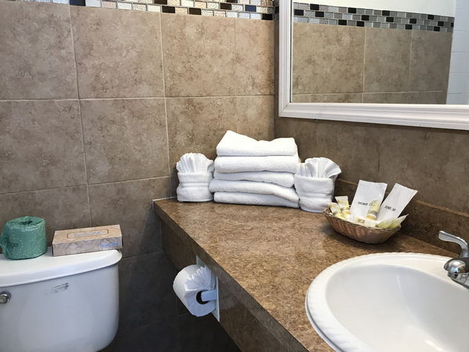 Bathroom 6