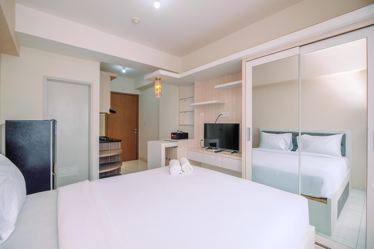 Bedroom 4, Well Designed and Comfy Studio at Podomoro Golf View Apartment By Travelio, Bogor