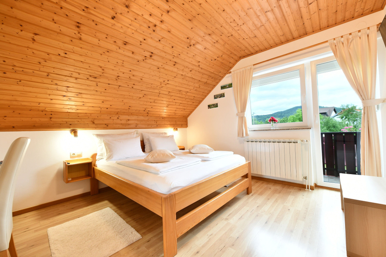 Bedroom 2, House Marija B&B, Plitvička Jezera