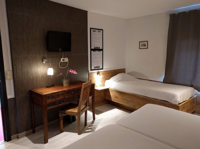 Bedroom 3, Canalview Hotel Ter Reien, West-Vlaanderen