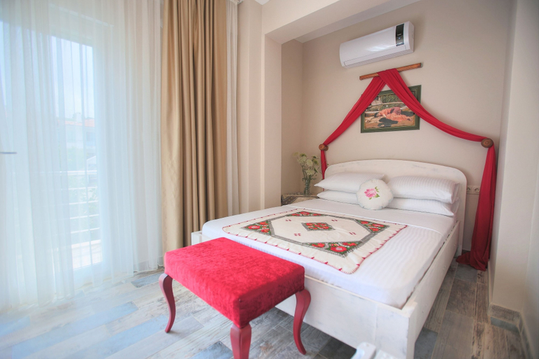 Bedroom 2, Cunda Morisi Otel, Ayvalık