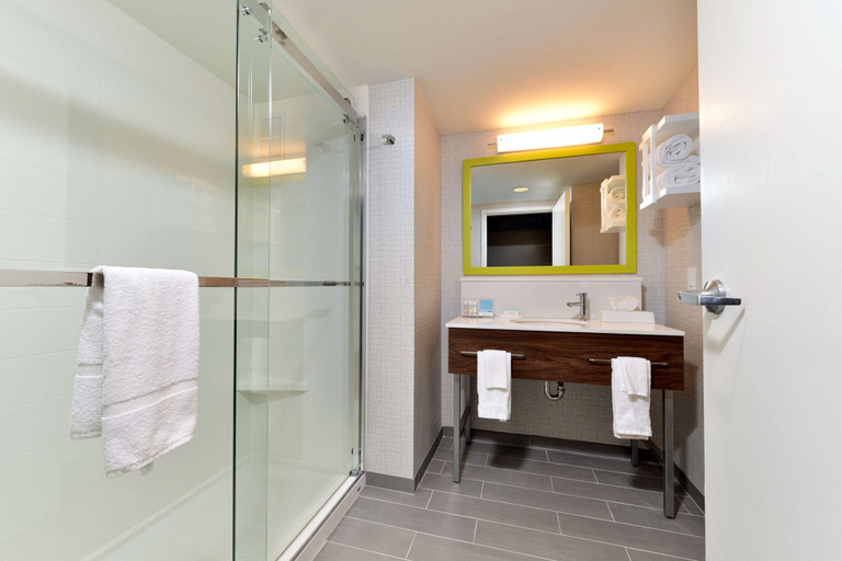 Bathroom 8