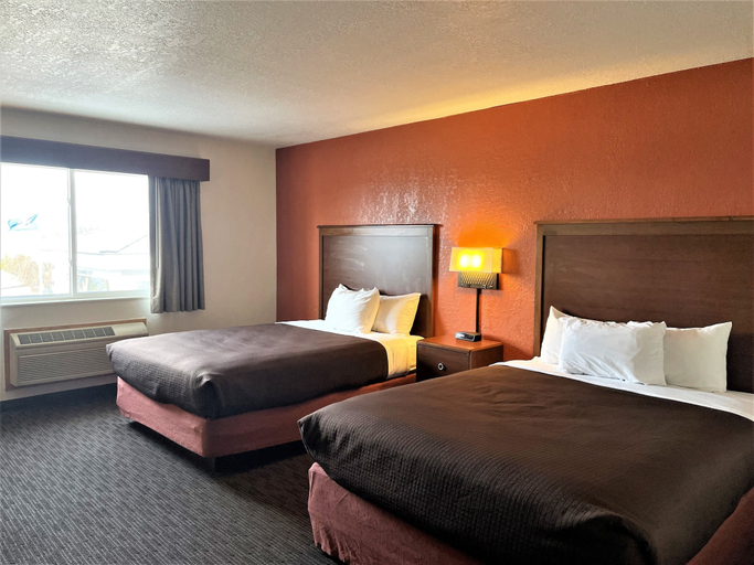 Bedroom 4, Quality Inn Petoskey, Emmet