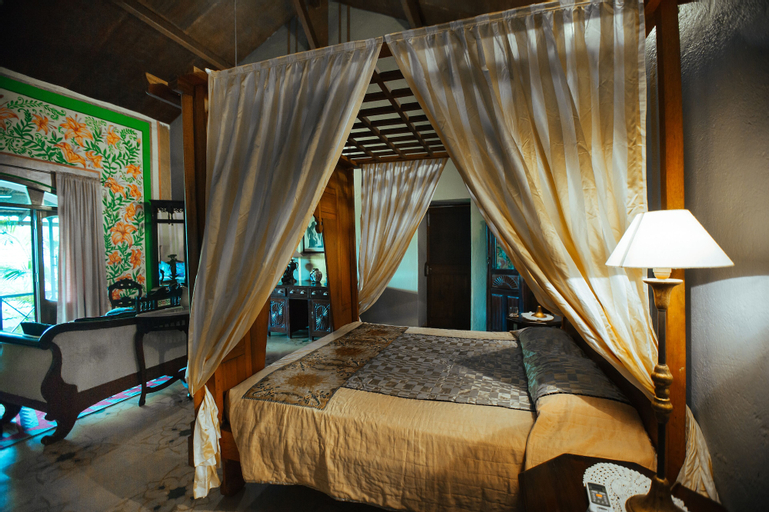 Bedroom 9