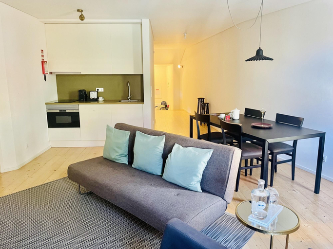 Others 3, Taipas 7 in Oporto With 1 Bedrooms and 1 Bathrooms, Porto