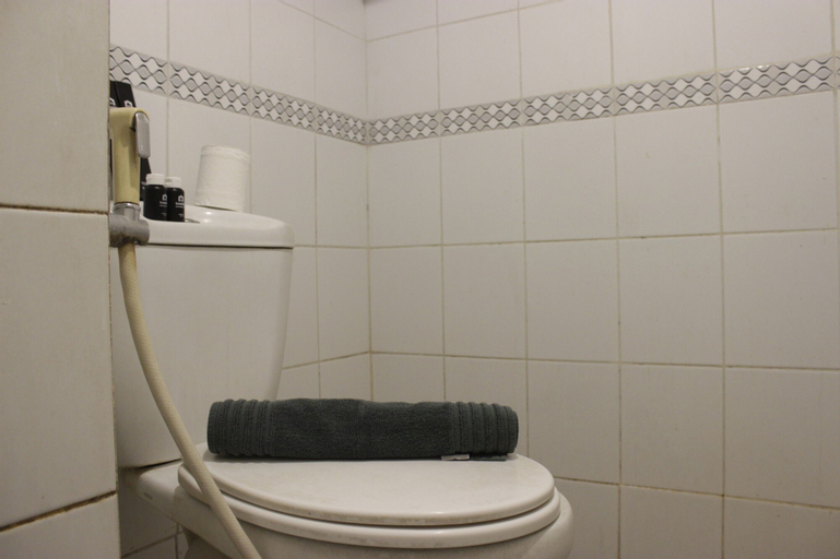 Bathroom 4