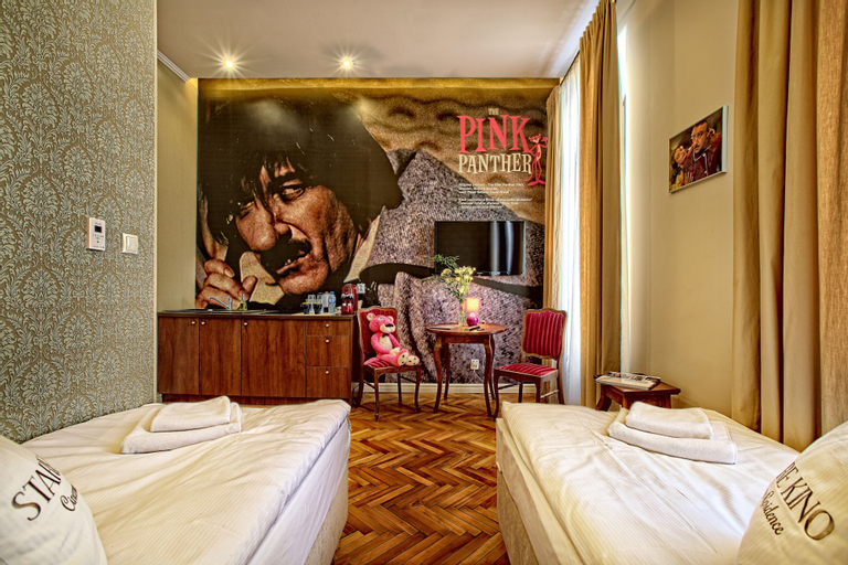 Bedroom 19